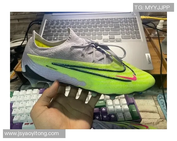 GX三文鱼足球鞋助力球星精彩表现 解析品牌背后的科技与创新