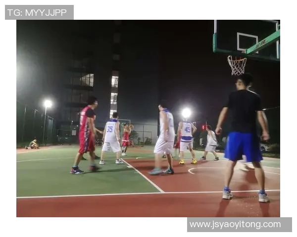 以足球球星挂图点亮热血青春激发运动激情与无限梦想 以足球球星挂图点亮热血青春激发运动激情与无限梦想