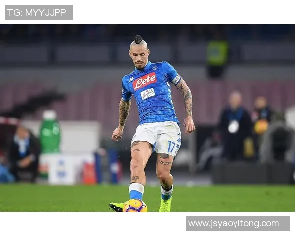 性感足球球星的魅力与激情 盘点那些让球迷为之疯狂的男神 性感足球球星的魅力与激情 盘点那些让球迷为之疯狂的男神