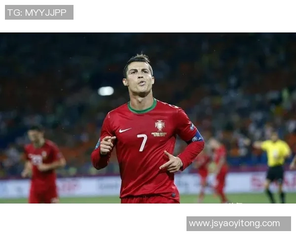 足球天才尔的崛起与传奇之路:从青涩少年到世界顶级球星的蜕变